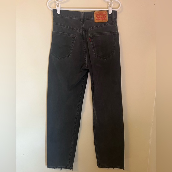 Levi Jeans 550 - Picture 2 of 5